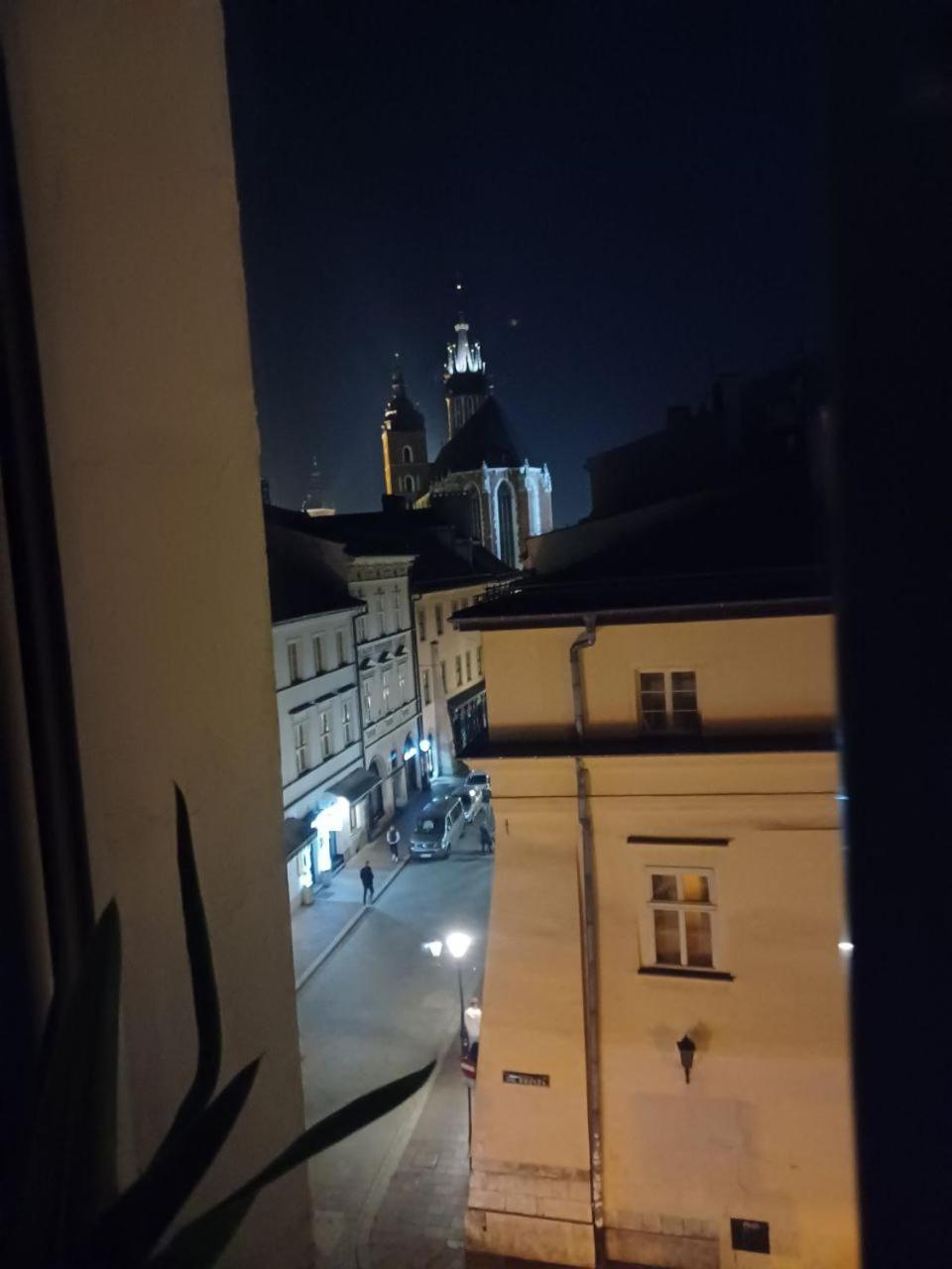Real Vip Hostel Krakow Exterior photo